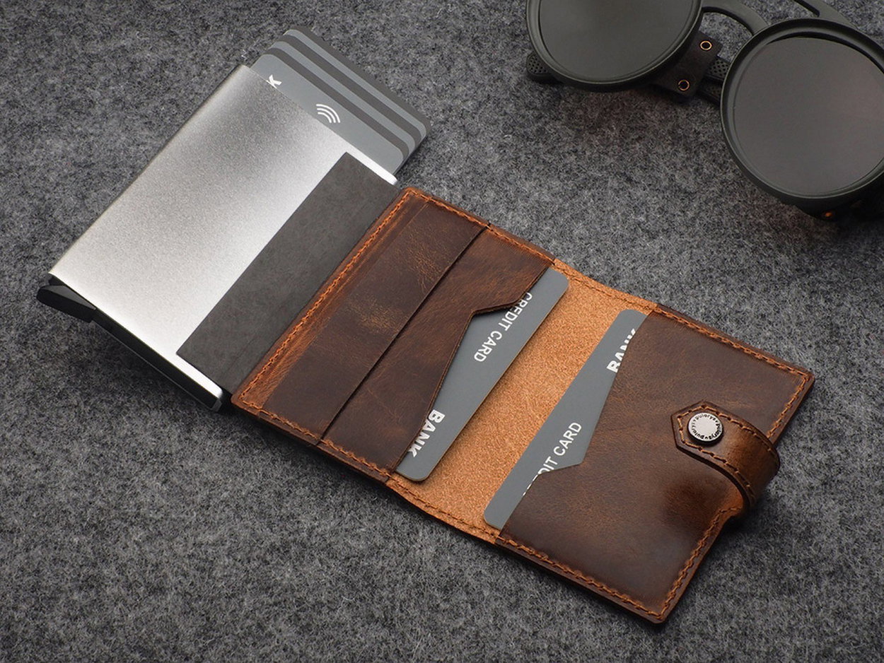 Pularys Men's leather wallet Easy, brown