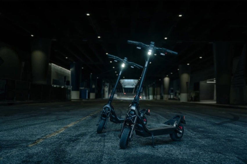 Elektrická koloběžka Segway SuperScooter GT3 Pro