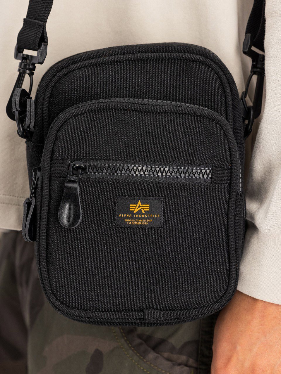 Shoulder bag Alpha Industries Label messenger small bag, black