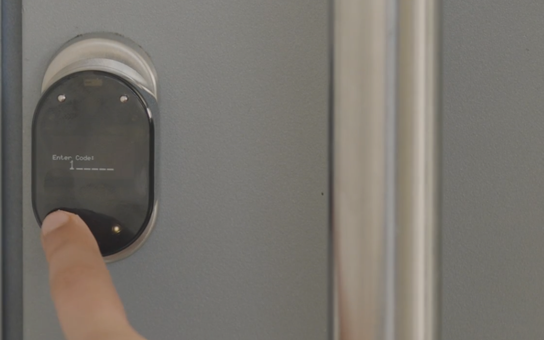 Smartes Türschloss Shelly Loqed Smart Lock 2S, Edelstahl