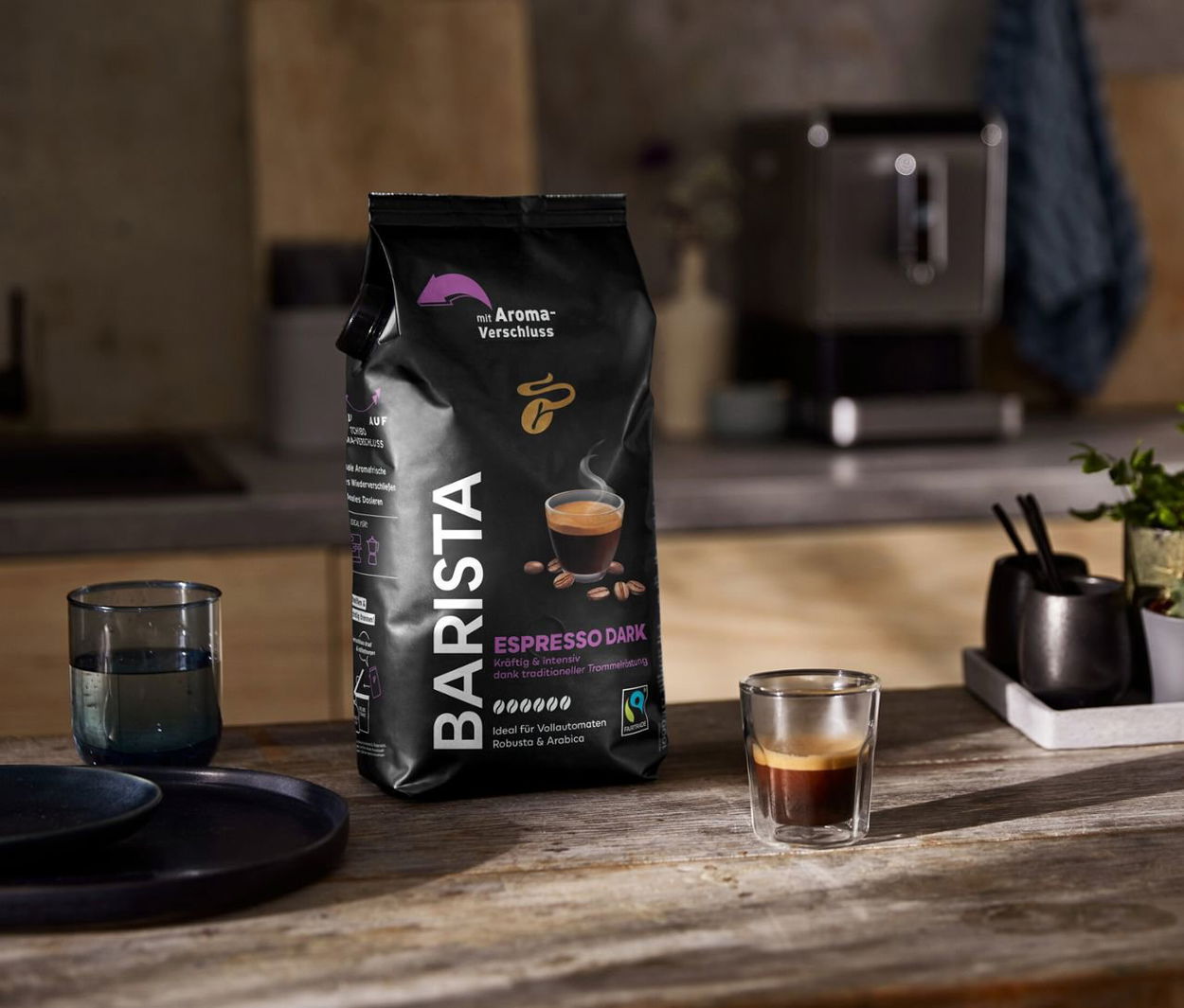 TCHIBO BARISTA Eszpresszó DARK, 1000g