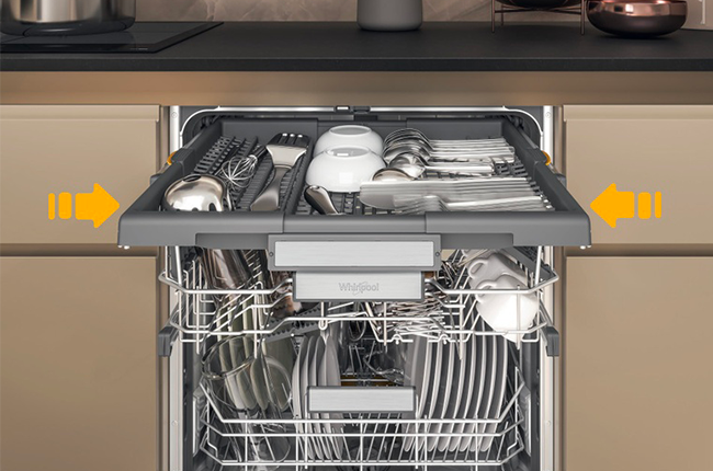 Myčka WHIRLPOOL W6I D741A S