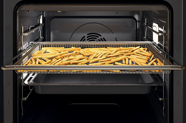 WHIRLPOOL WOI4S8HM2SEA built-in oven