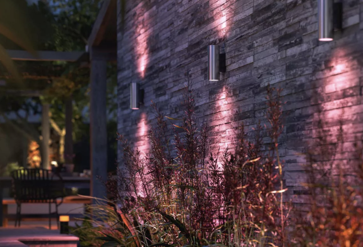Philips Hue Appear White and colour Ambiance