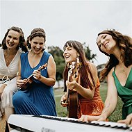 Spoluznít - Folk song