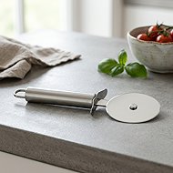 Kela Pizza slicer RONDO, stainless steel - Pizza Cutter