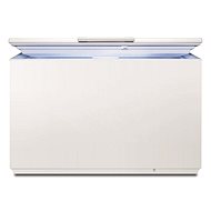 ELECTROLUX EC3131AOW - Chest freezer