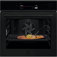 ELECTROLUX 900 ProAssist SteamPro EOB9S3ST - Built-in Oven