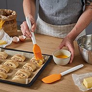 FISKARS Functional Form Baking Set - dough spatula and brush - Kitchen Spatula