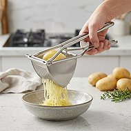 Westmark Stainless steel potato press Triangel 30 cm - Potato Ricer