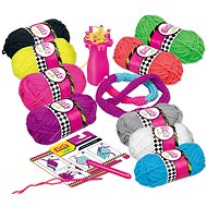 Wiky Knitting scarves with pompoms - Sewing for Kids
