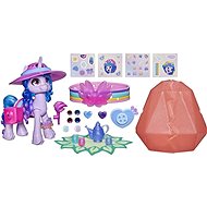 My Little Pony Crystal Adventure with Ponies, Izzy Moonblow - Figure