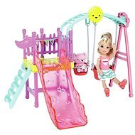 Mattel Barbie Chelsea - On a swing - Doll