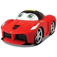 Ferrari hýbe očami - Auto