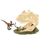 Schleich 42348 Large Skull with Velociraptor and Lizard - Figure Accessories