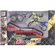 Ramp with motor bolted - Fingerboard Ramp