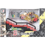 Screw ramp stairs with skateboard - Fingerboard Ramp