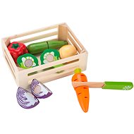 Slicing vegetables - Toy Kitchen Food