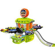 Sparkys Interactive Colour-Changing Car Wash + Toy Car and Accessories - Game Set