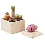 Wooden flower pot with vegetables Bistro - Toy Kitchen Food