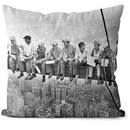 Impar Pillow Workers on the traverse - Pillow
