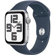 Apple Watch SE 44mm - ezüst alumínium tok, viharkék sport szíj, S/M - Okosóra