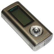 Emgeton E2Cult šedý (grey), 1GB, MP3/ WMA přehrávač, FM tuner, dig. záznamník, CZ menu, USB2.0 - MP3 Player