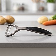 Kinghoff Stainless steel vegetable peeler Kh-1468 - Potato Peeler