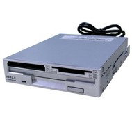 FDD YEONG YANG INF-71 3.5"/ 1.44 MB, stříbrná (silver), interní se čtečkou 7v1 přes USB2.0 - Floppy Disk Drive