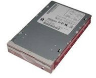 IOMEGA ZIP 100MB ATAPI INTERNÍ - -