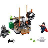 LEGO 76044 Clash of the Heroes - Building Set