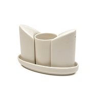 Maxwell & Williams Salt and Pepper Shaker Set WHITE BASIC - Spice Shaker