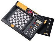 Saitek 4 in 1 - šachy, dáma, piškvorky, logik - -