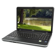 Fujitsu Lifebook AH512 - Laptop