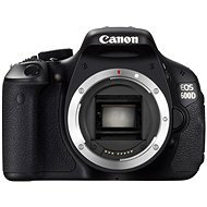 Canon EOS 600D + EF-S 18-200mm F3.5 - 5.6 IS Zoom - DSLR Camera