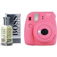 Fujifilm Instax Mini 9 ružový + HUGO BOSS No.6 EdT 50 ml - Instantný fotoaparát