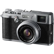 FUJIFILM FinePix X100 - Digital Camera