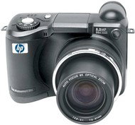 HP PhotoSmart 945, 5.3 mil. bodů, optický / digitální zoom 8x / 7x + docking station - -