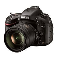 Nikon D600 + Objektiv 24-85 AF-S VR - DSLR Camera