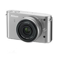 Nikon 1 J1 + Objektiv 10mm F2.8 silver - Digital Camera