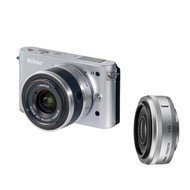 Nikon 1 J1 + Objektivy 10-30mm + 10mm F2.8 silver - Digital Camera