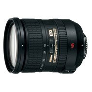 Objektiv NIKKOR 18-200mm - Lens