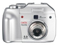 Olympus C-5000 Zoom - 5,19 mil. bodů, zoom optický 3x / digitální 4x - -