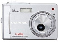 Olympus FE-5500 Zoom - 5,0 mil. bodů, zoom optický 3x / digitální 4x, interní paměť 14 MB + slot na  - Digital Camera