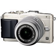 Olympus PEN E-PL6 + 14-42 mm objektív II R ezüst / ezüst + külső vaku - Digitális fényképezőgép
