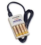 Olympus BU-80SE, nabíječka NiMH článků (4xAA/ 2xAAA) + 4ks NiMH 2100 mAh + pouzdro na 4 bat. - 