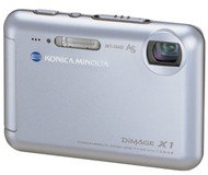Konica Minolta DiMAGE X1 stříbrný (silver), 8.3mil., 3x opt. / 4x digit. zoom + pouzdro Hugo Boss - Digital Camera