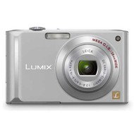 Panasonic LUMIX DMC-FX55E-S stříbrný (silver), CCD 8.1 Mpx, 3,6x zoom, 3" LCD, Li-Ion, SD/ MMC, face - Digital Camera
