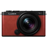Panasonic Lumix DC-S9 + Lumix S 18-40 mm f/4.5-6.3 red - Digital Camera
