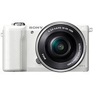 Sony Alpha 5000 fehér + 16-50mm objektív - Digitális fényképezőgép